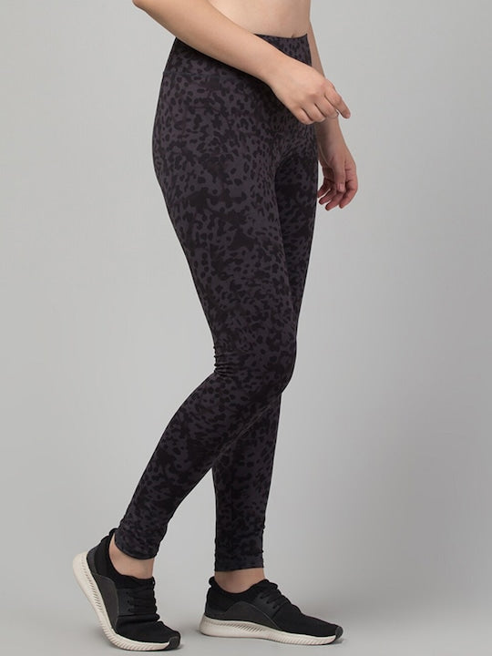 Women Printed Slim-Fit Ankle-Length Dry Fit Yoga Tights