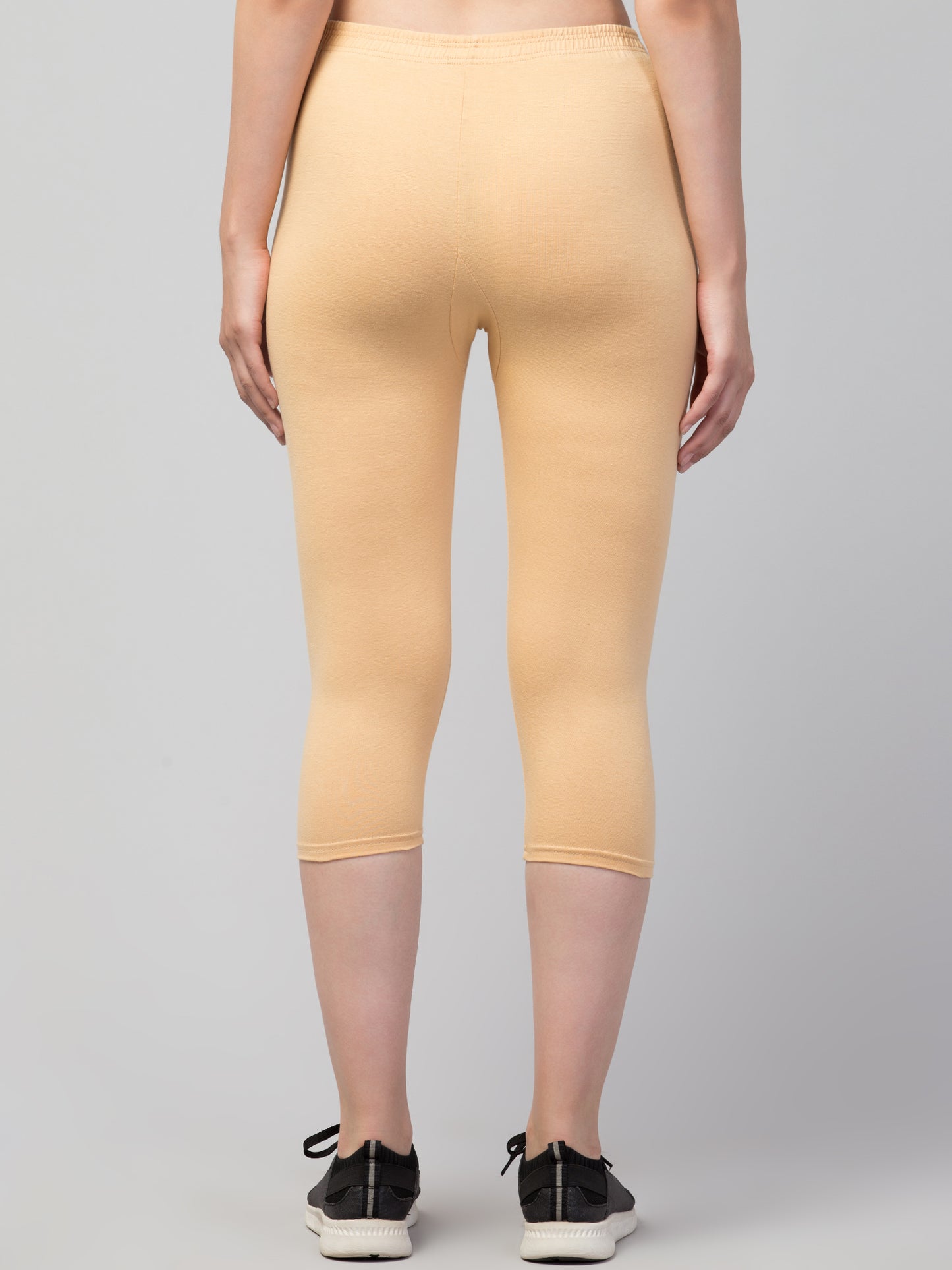 WOMEN SOLID LT SKIN MID RISE SKINNY FIT CAPRIS