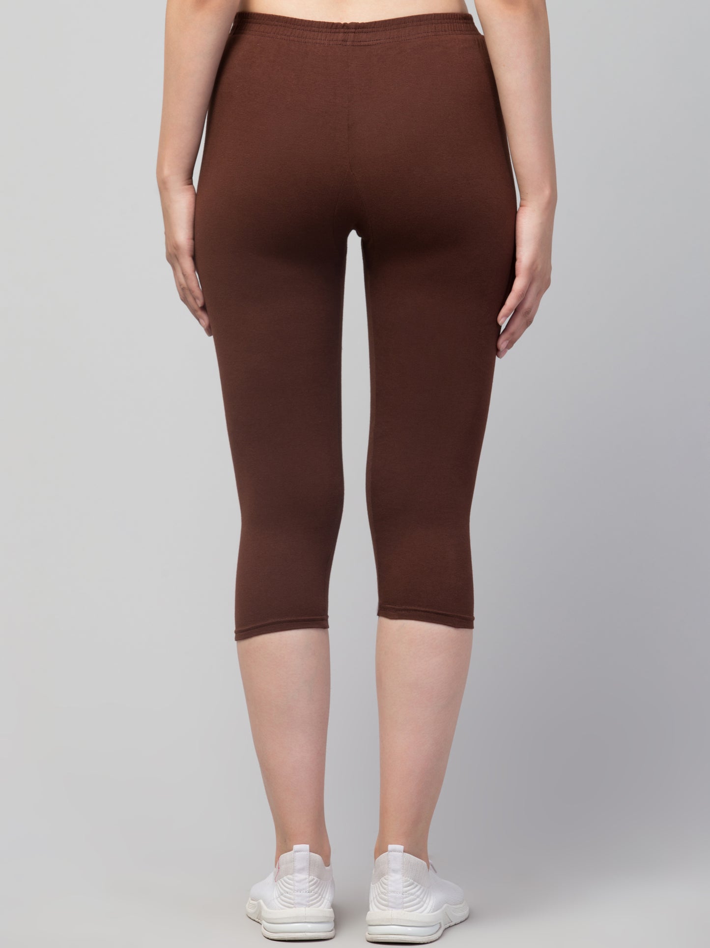 WOMEN SOLID BROWN MID RISE SKINNY FIT CAPRIS