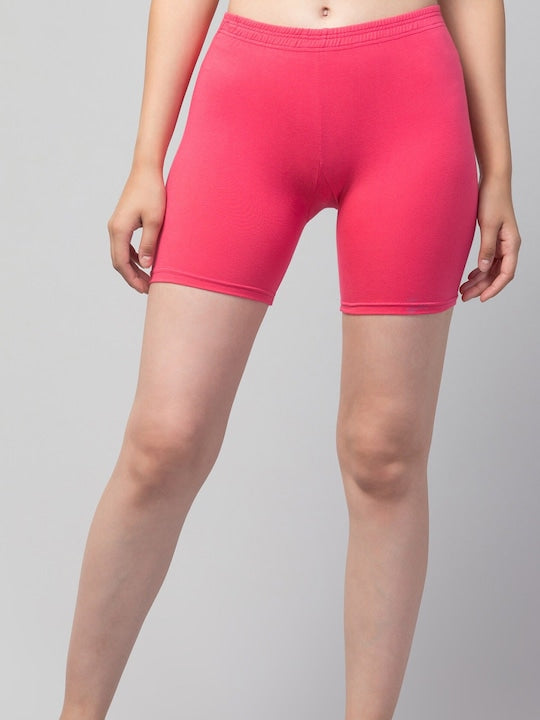 Women Solid Rani pink Mid-Rise Gym Short Brief
