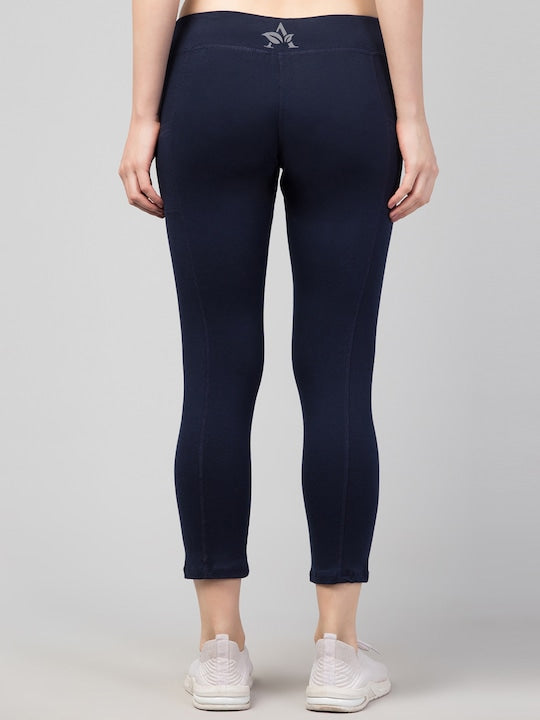 Women Solid Navy Blue Slim Fit with pockets Leggings