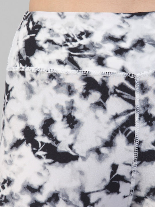 Women White & Black Printed Dry-Fit Ankle-Length Running Tights