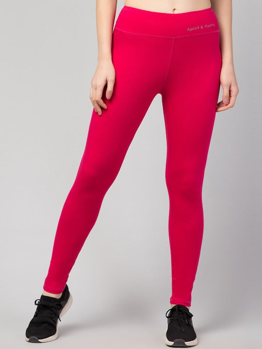 Women Solid Red Slim Fit Leggings