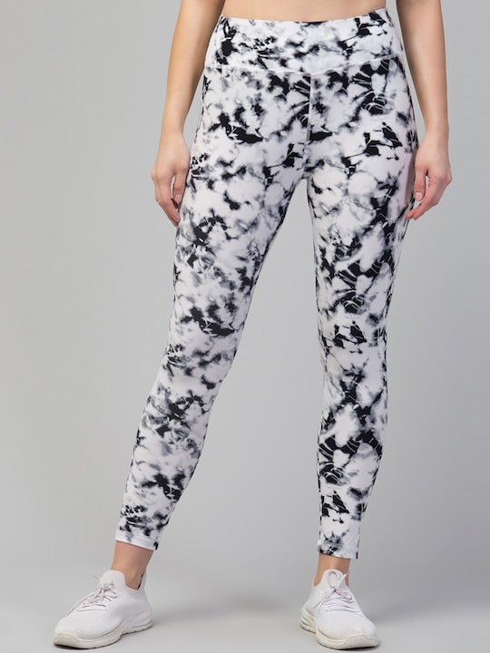 Women White & Black Printed Dry-Fit Ankle-Length Running Tights