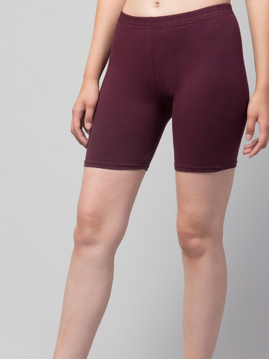 Women Solid Dark Maroon Mid-Rise Gym Short