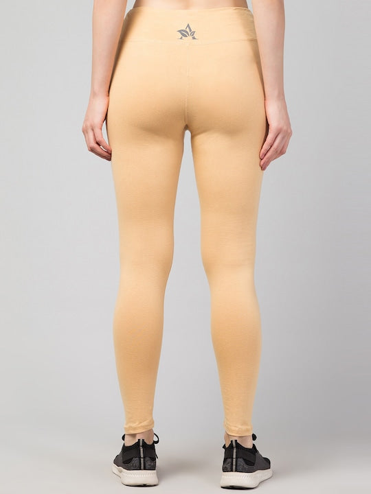 Women Solid Beige Slim Fit Leggings
