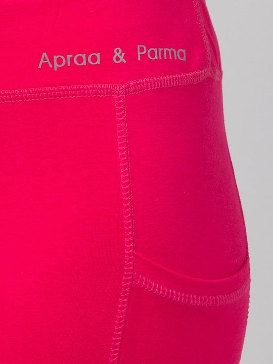 Women Solid Red Slim Fit with pockets Leggings