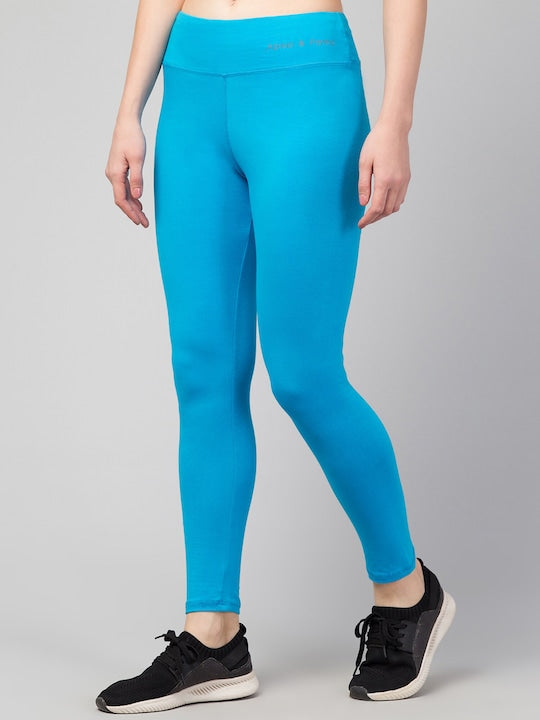 Women Solid Sky Blue Slim Fit Leggings