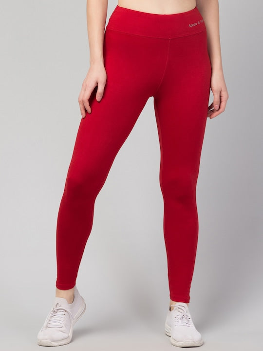 Women Solid Maroon Slim Fit Leggings