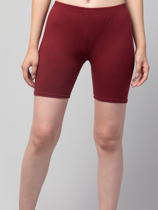 Women Solid Maroon Mid-Rise Short Brief