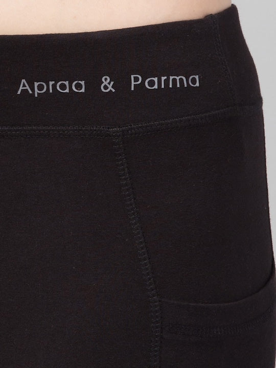 Women Solid Black Slim Fit with pockets Leggings