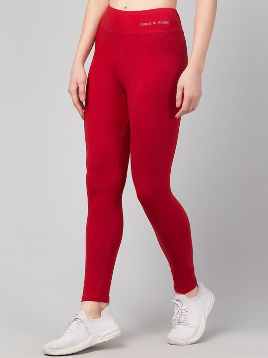 Women Solid Maroon Slim Fit Leggings