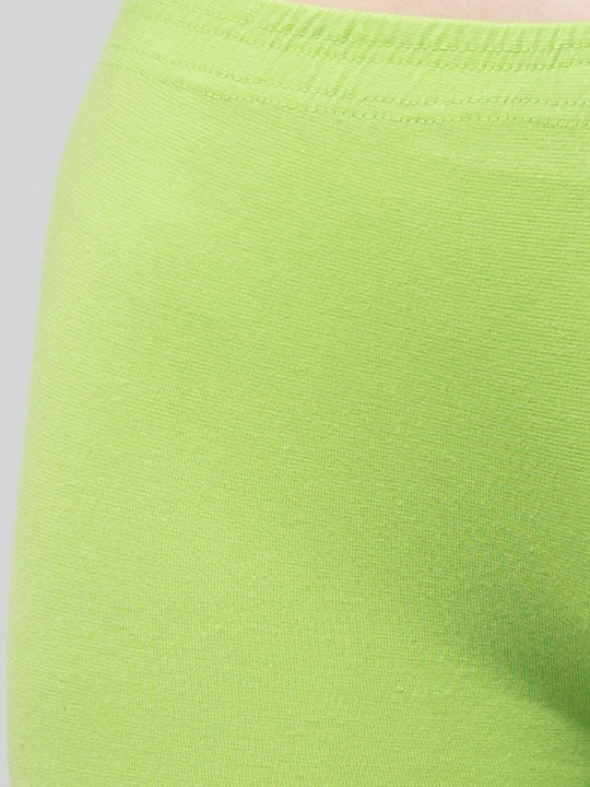 Women Solid Sea green Mid-Rise Gym Short Briefs
