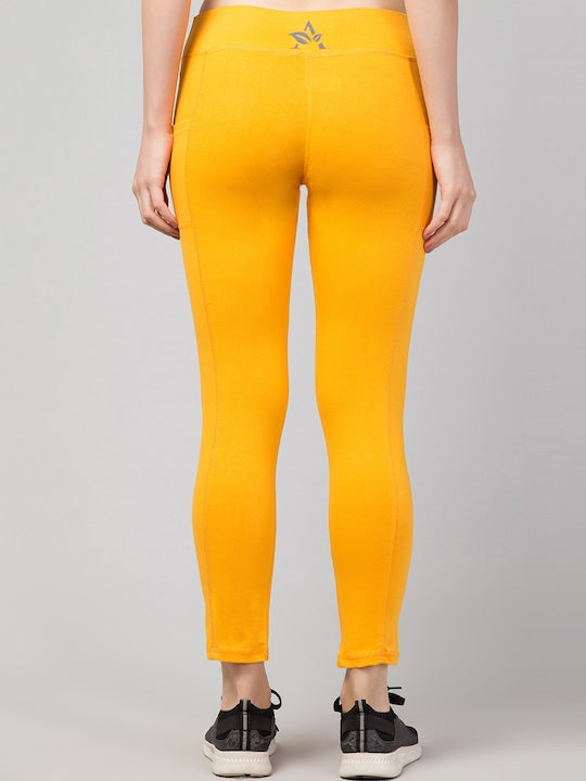 Women Ankle-Length Tights With Pockets