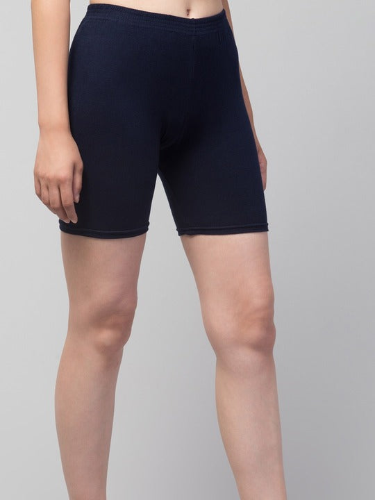 Women Solid Navy Blue Mid-Rise Gym Short