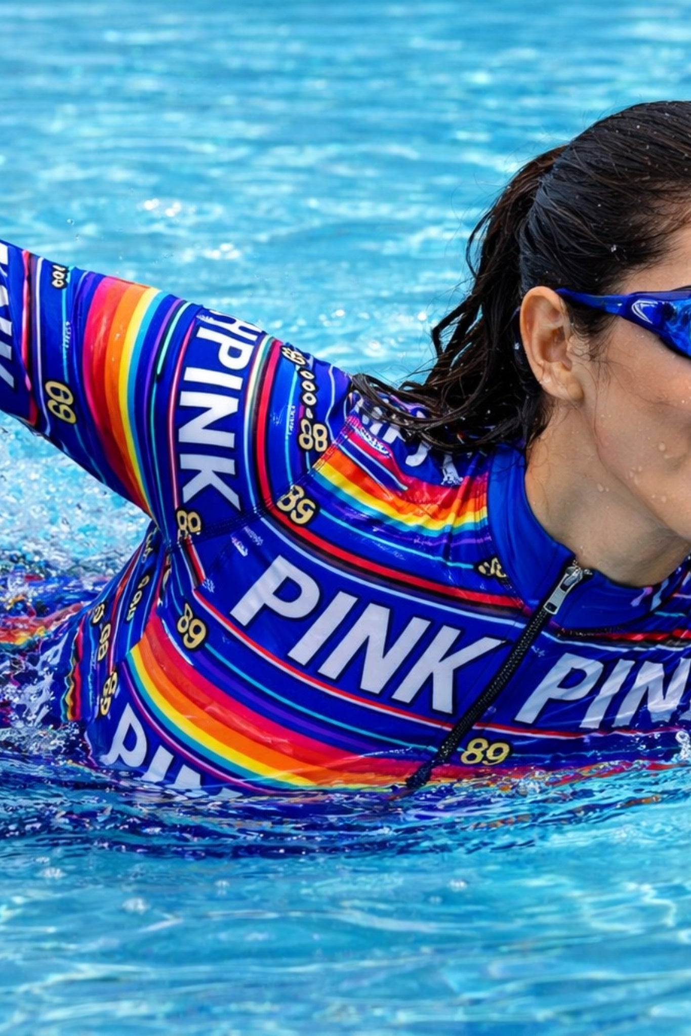Women Full Sleeve Zipper Swim Top with Capri Swim Leggings – Multicolor Print